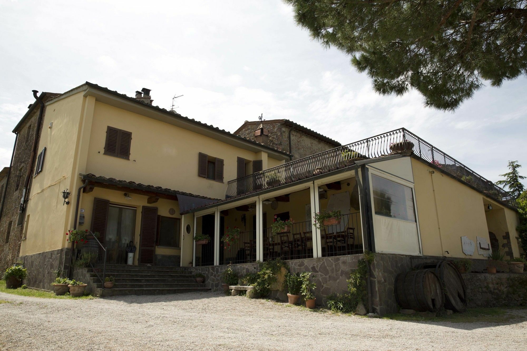 Agriturismo Poggio Pistolese Montaione Exterior foto